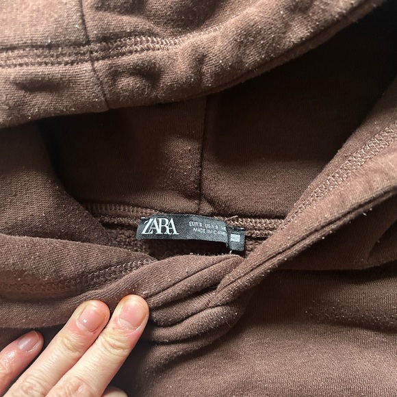 Zara Women's Brown Hooded Cropped Sweatshirt - Picture 2 of 2